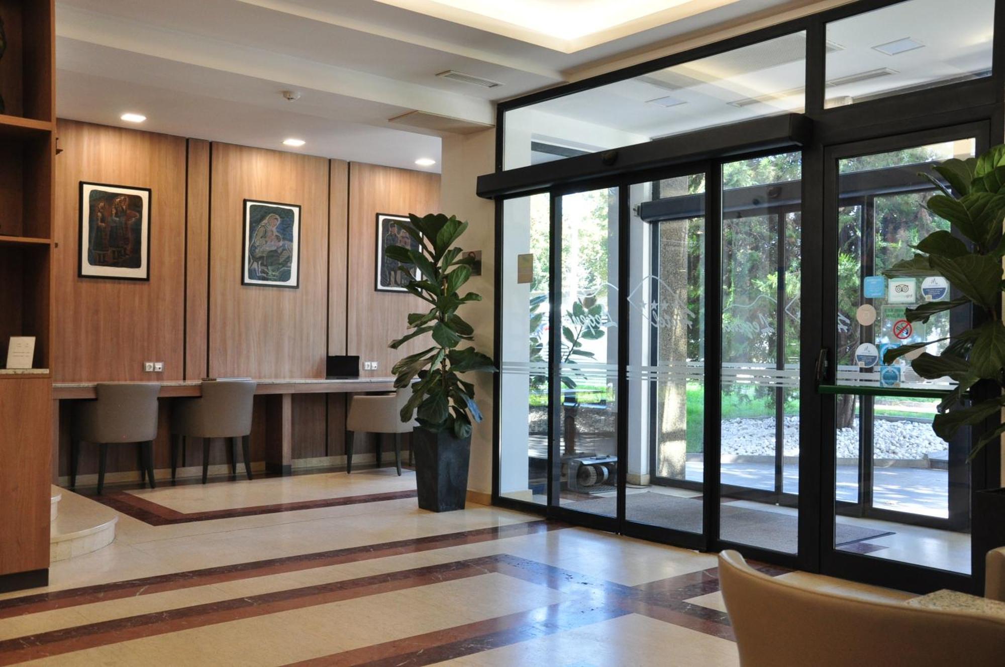Legends Hotel Sofya Dış mekan fotoğraf